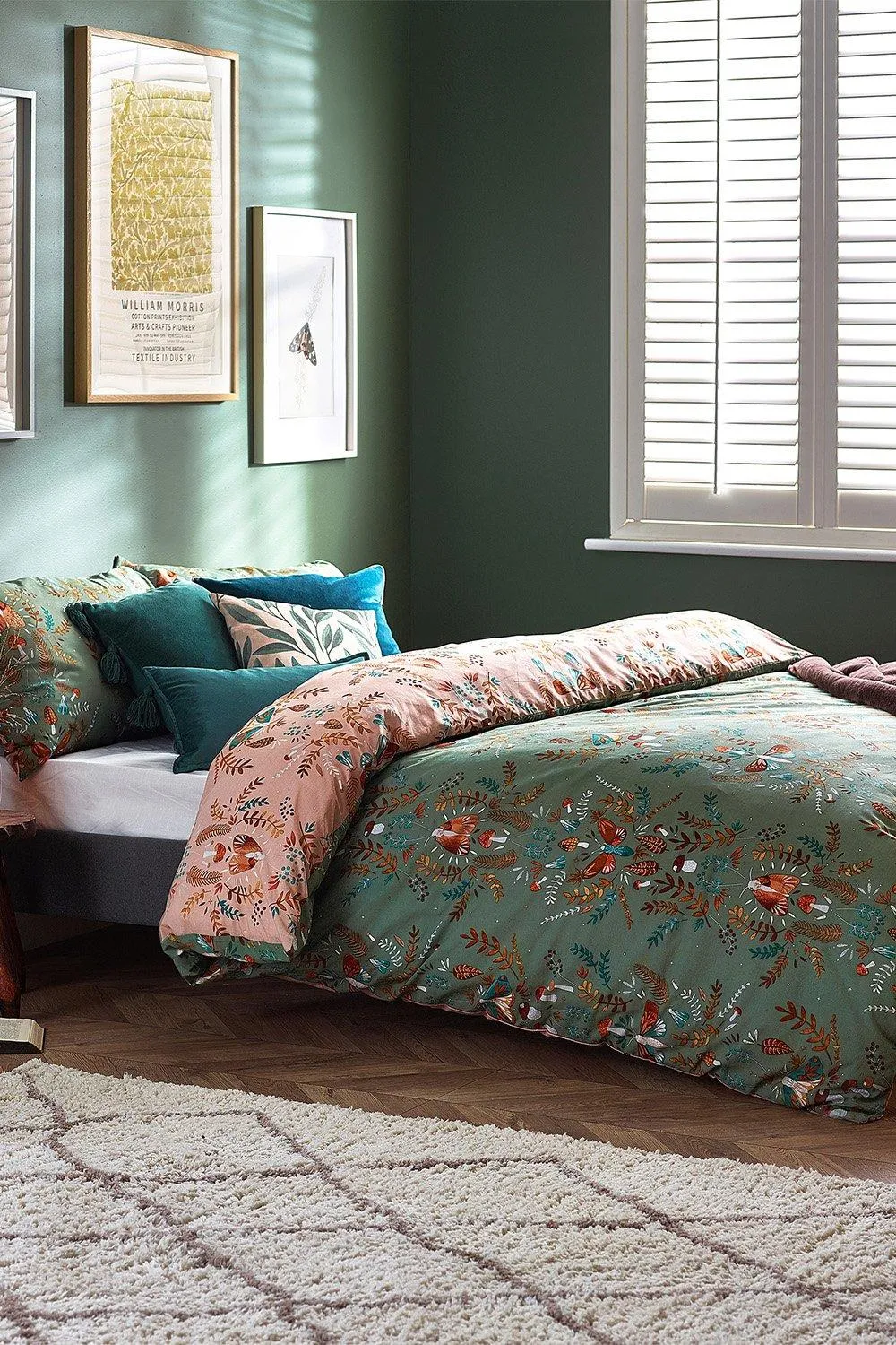 Bedding | Luna Wood Enchanting Floral Duvet Cover Set | Furn