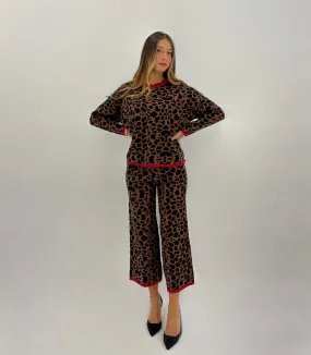 Completo pullover e pantaloni animalier