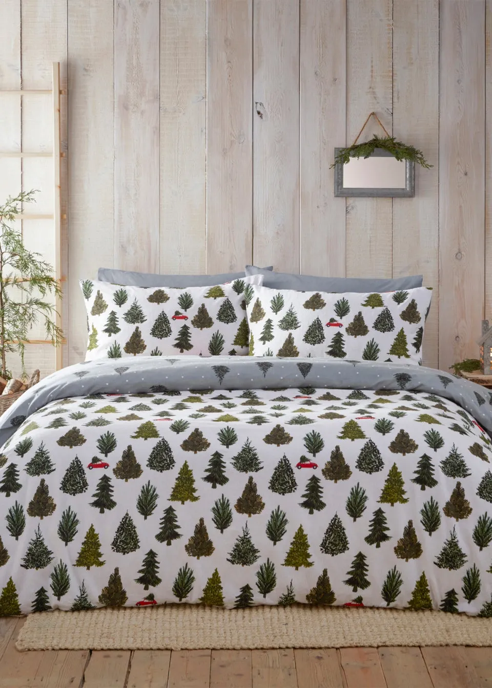 furn. Evergreen Brushed Cotton Reversible Duvet Cover Set