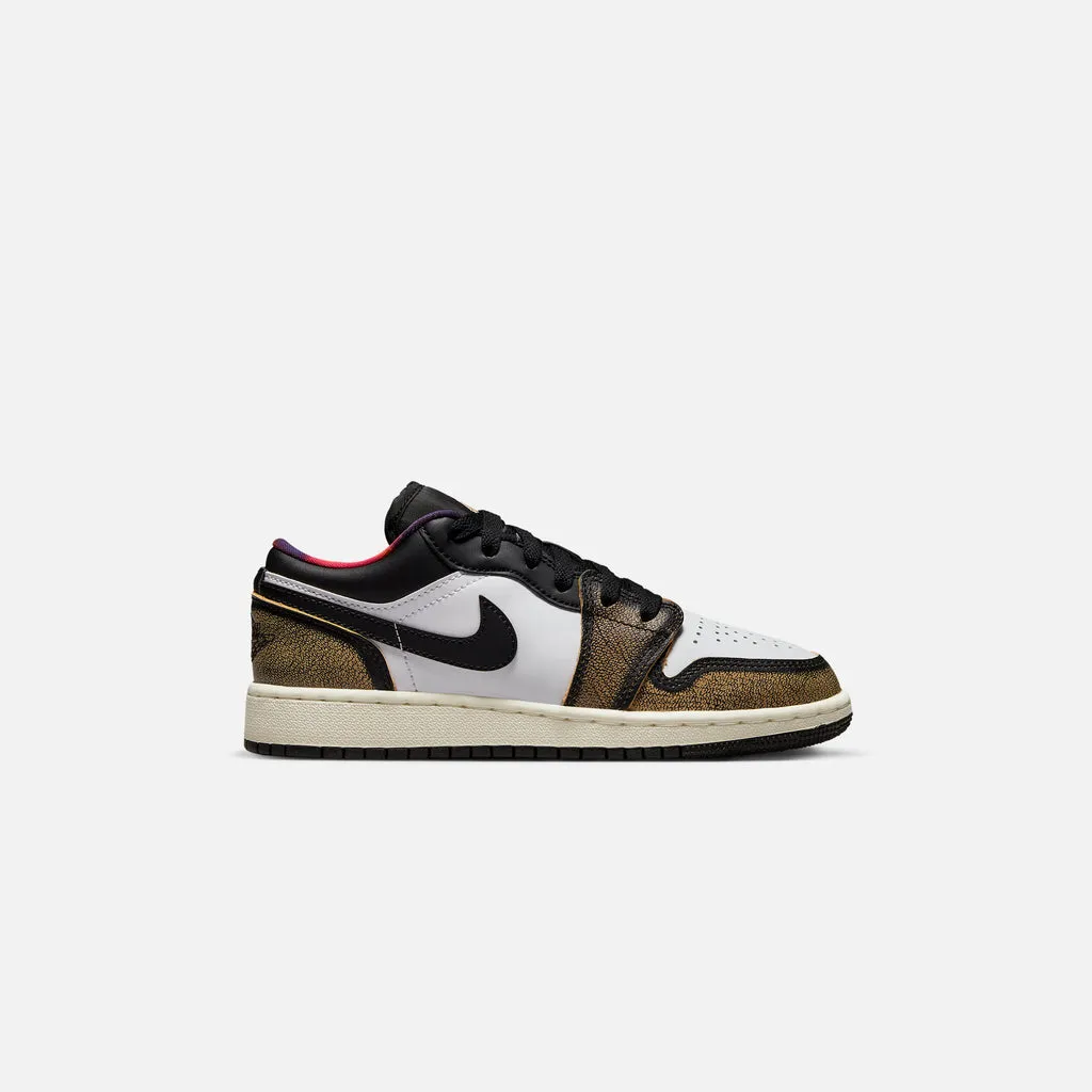 Jordan    nike air  grade school 1 low se