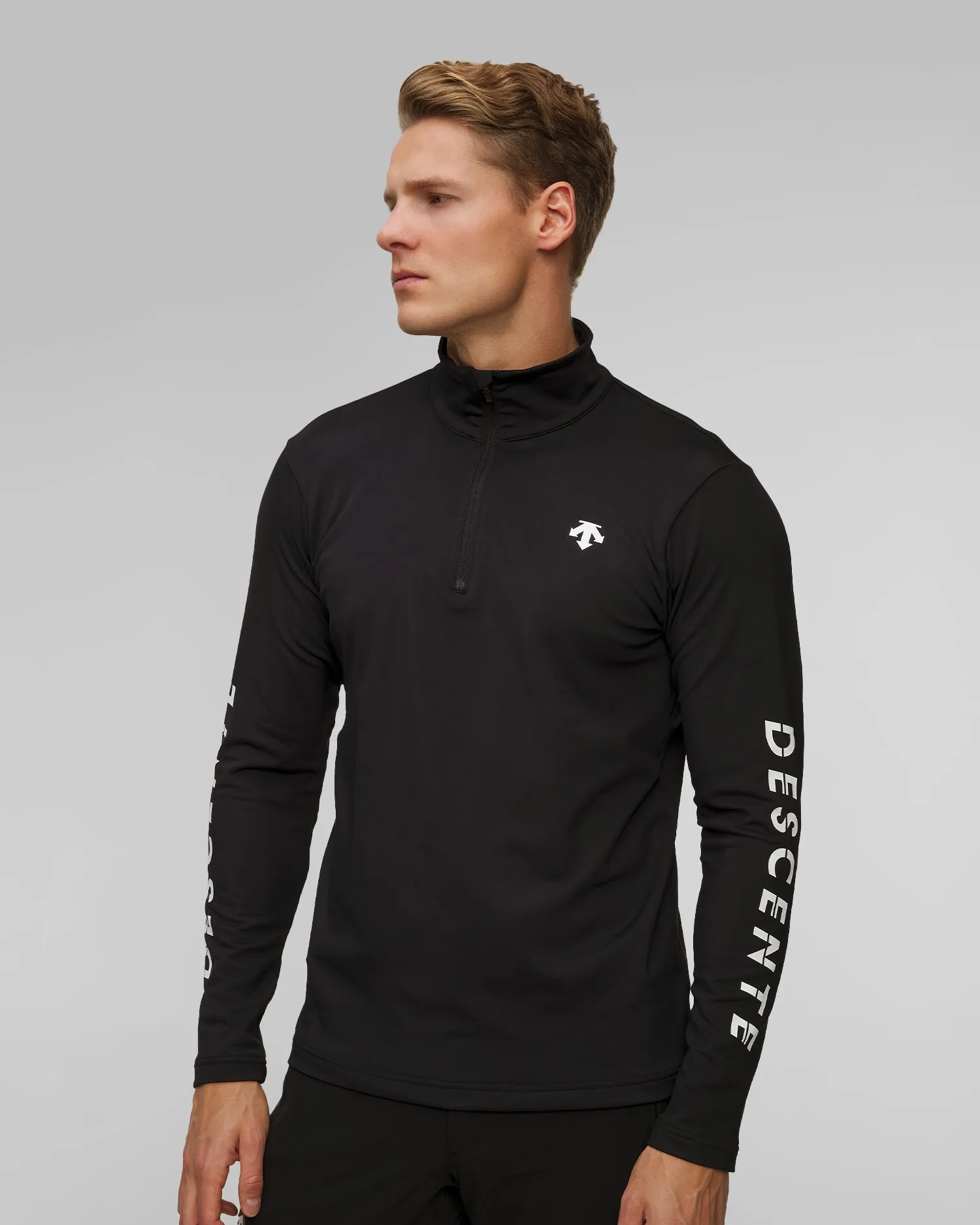 Men's zip-up turtleneck Descente Sleeve Logo DWMYGB22-blk