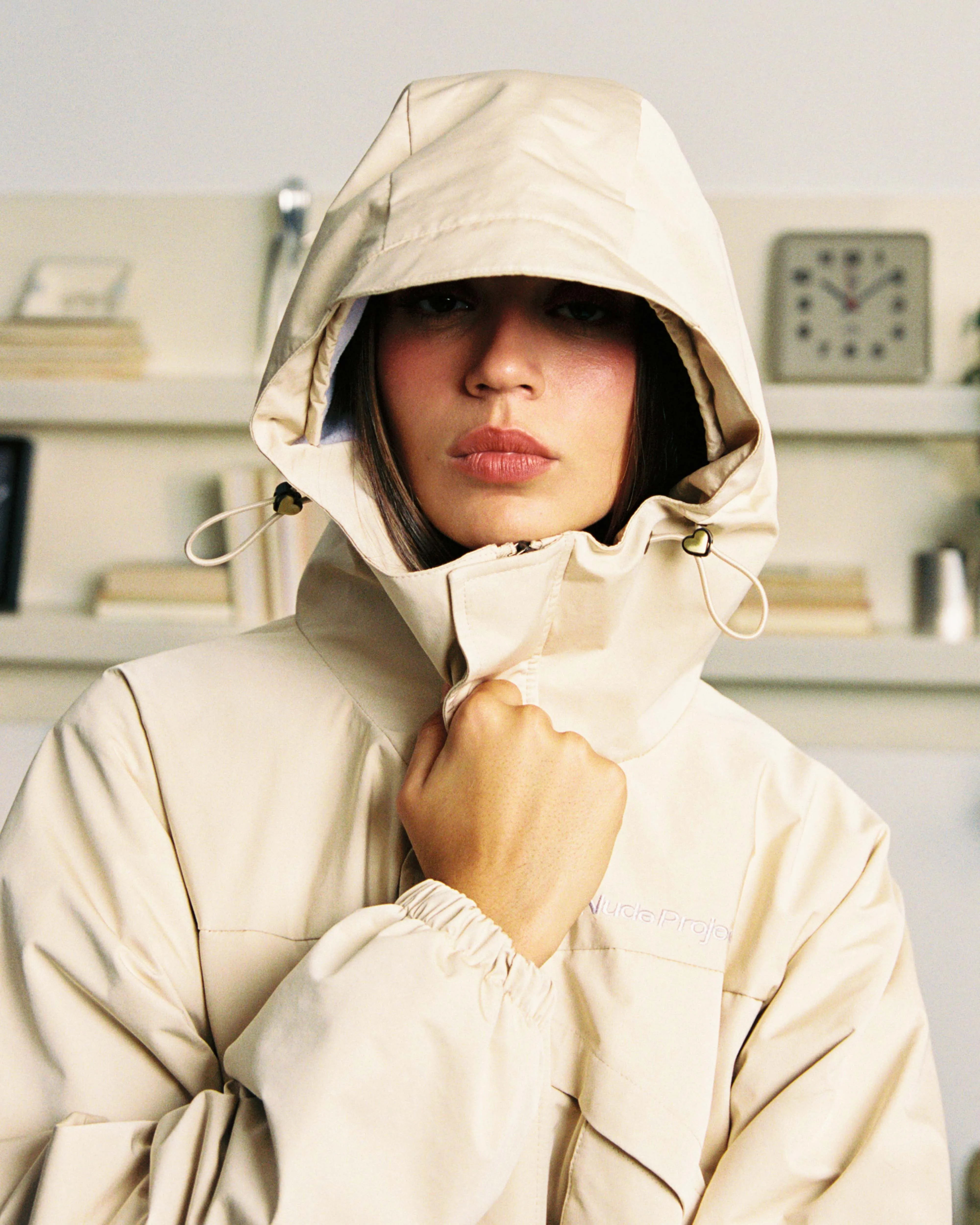 MILESTONES WINDBREAKER BEIGE