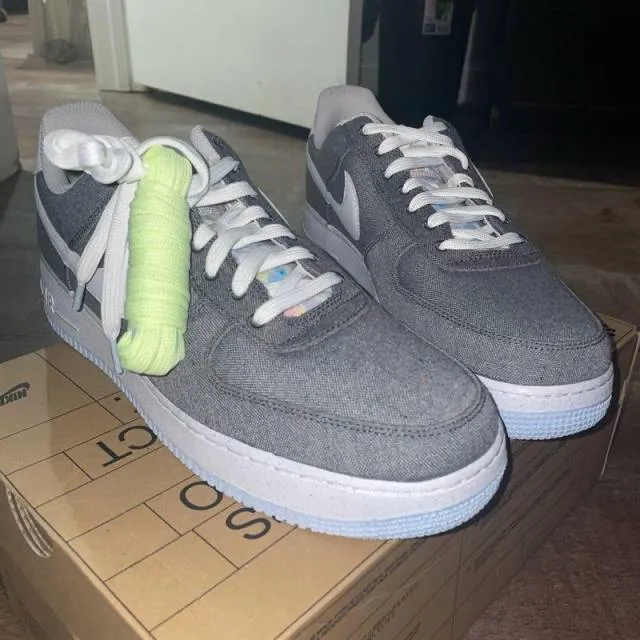 Nike Air Force 1 Canvas "Iron Grey" Size 11