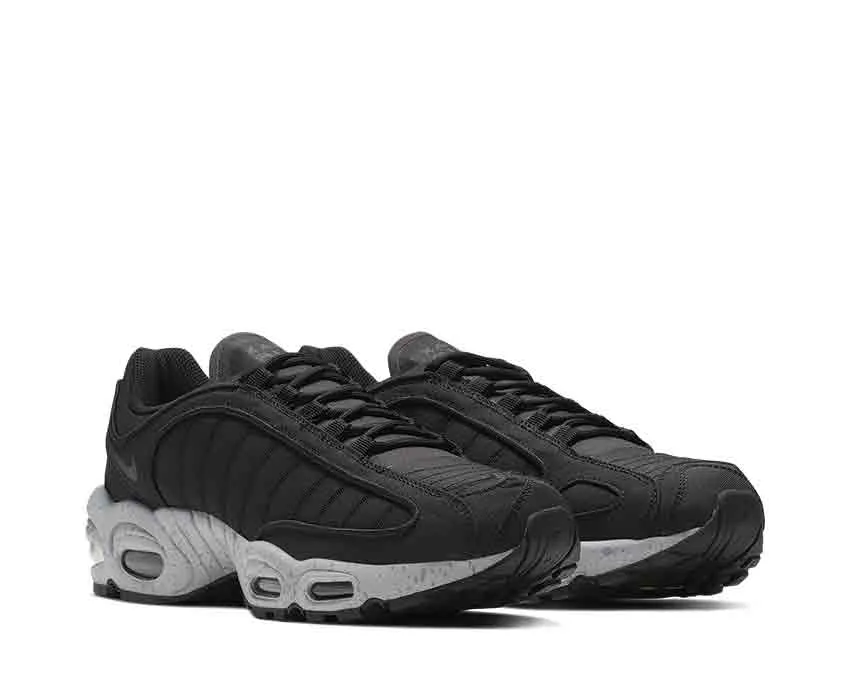 Nike Air Max Tailwind IV SP Black