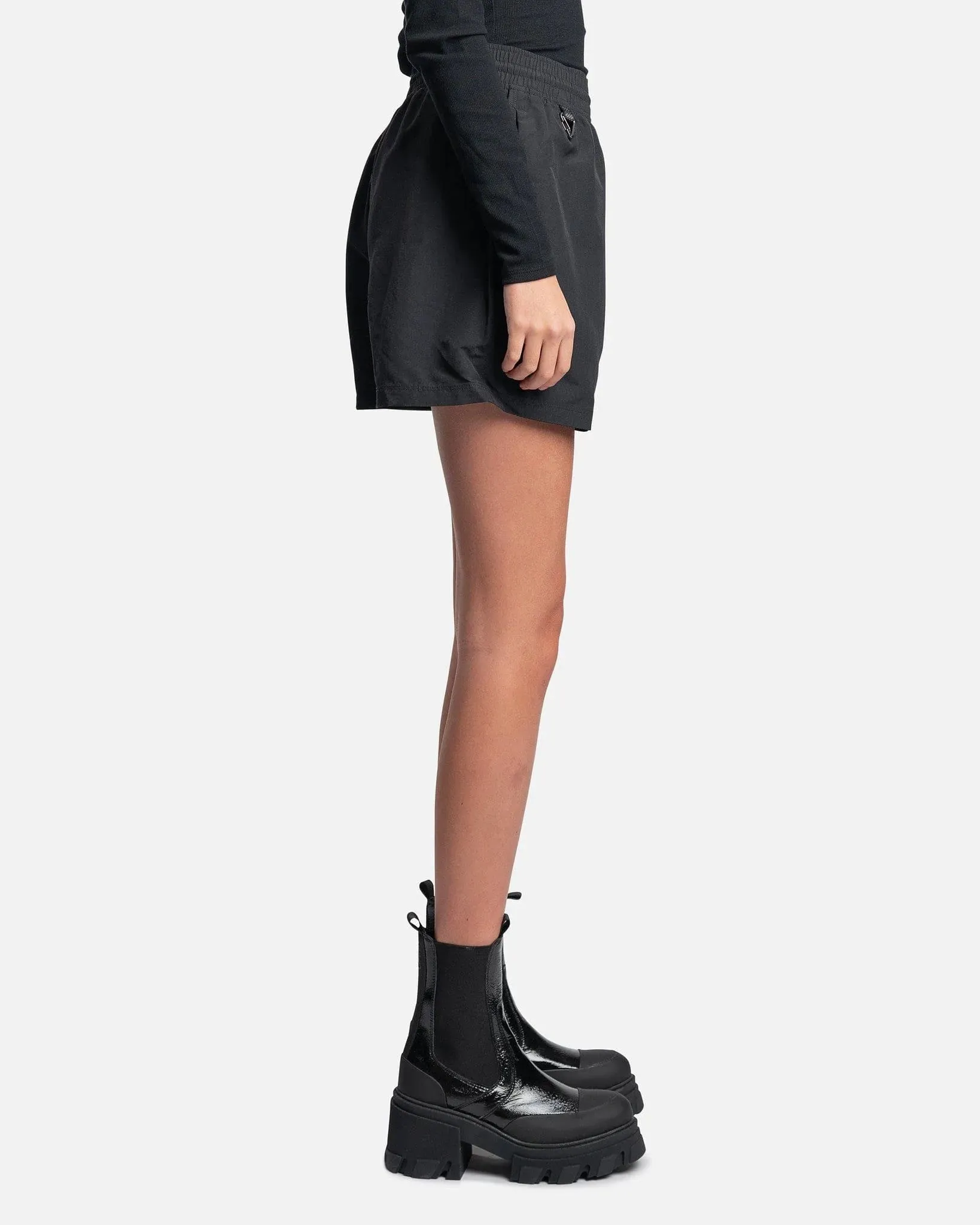 Nike Women's ACG Oversized Shorts in Black