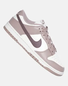 Nike Womens Dunk Low