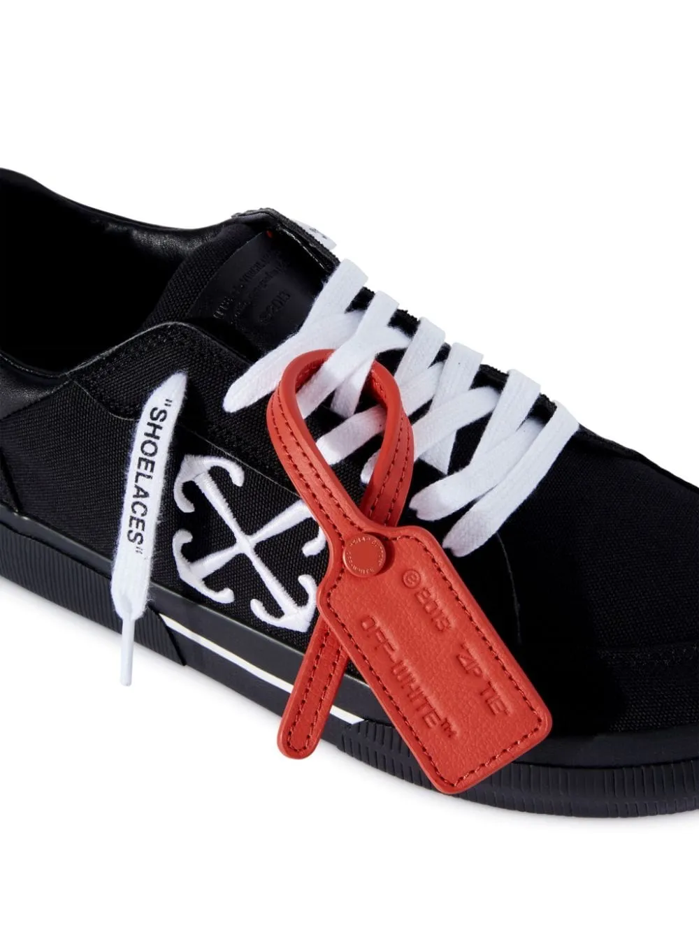 Off White    Off White Low Vulcanized Canvas Sneakers