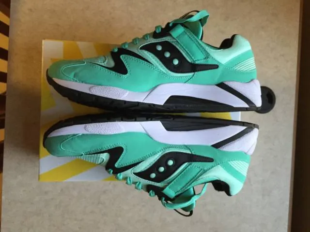 Saucony grid 9000 mint size 11