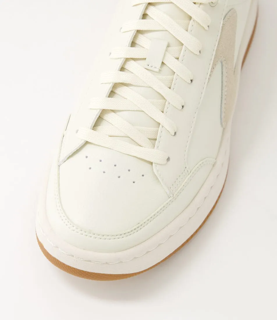 SKECHERS Sport Court 92 Off White Sneakers